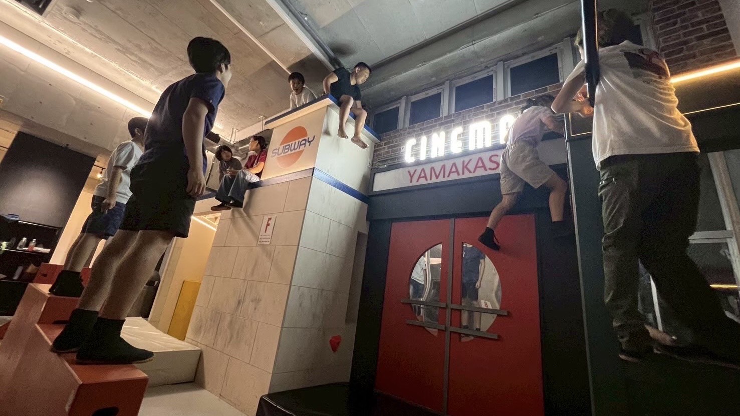 playstreet外観画像